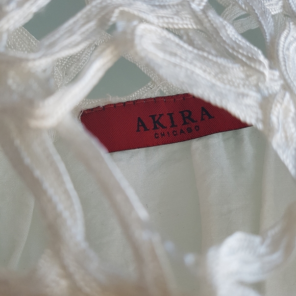 AKIRA Chicago crochet silk white dress - Picture 5 of 5